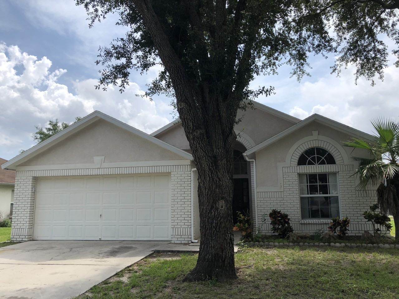 5403 Lindburg St - Photo 4 of 50