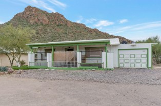 3951 W Irvington Rd #B - Photo 1 of 1