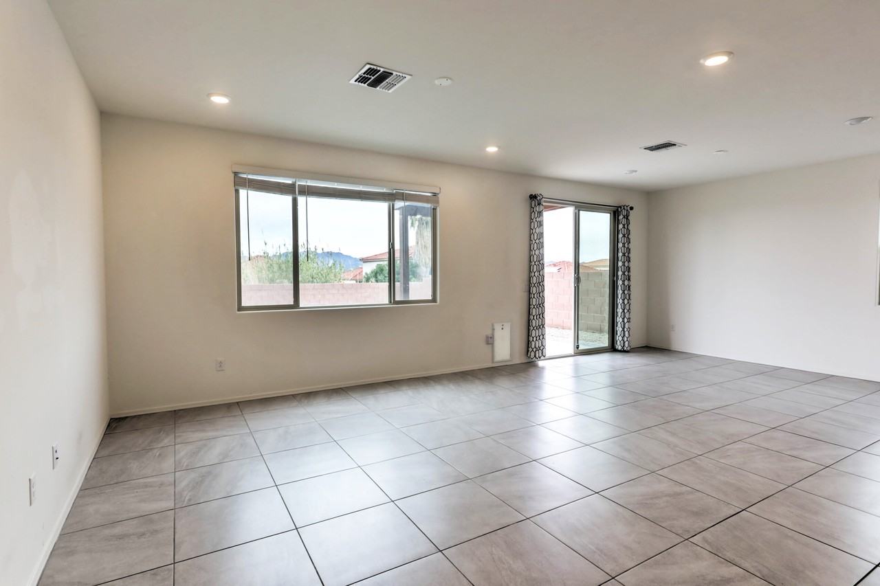 5525 W San Francisco Trl - Photo 4 of 18