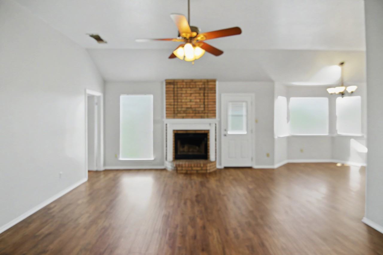 1502 Cedar Ln - Photo 7 of 16