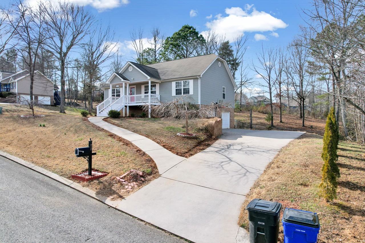 217 Home Place Ct Se - Photo 2 of 43