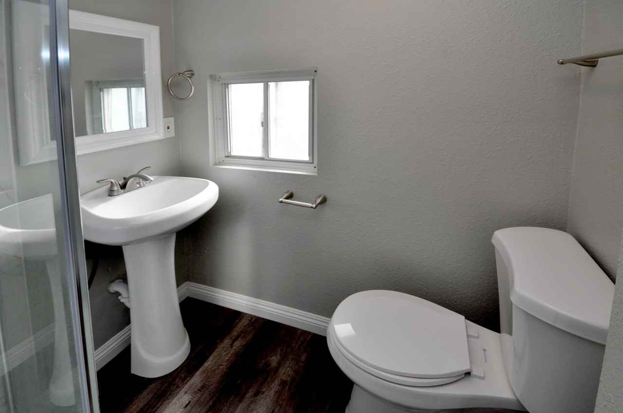 2141 Front St #C - Photo 6 of 10