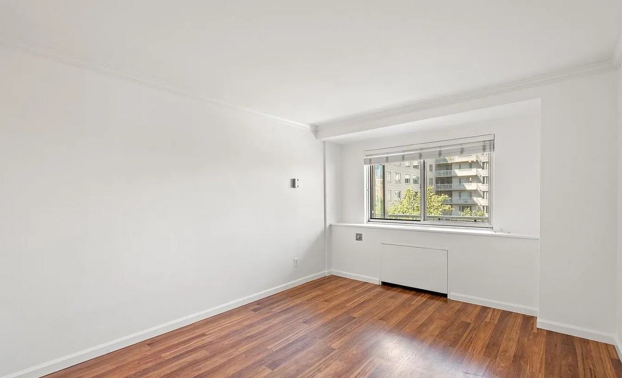 730 24th St Nw - Photo 5 of 9