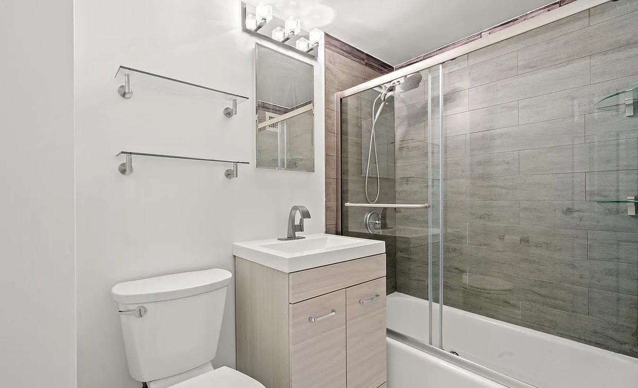 730 24th St Nw - Photo 7 of 9