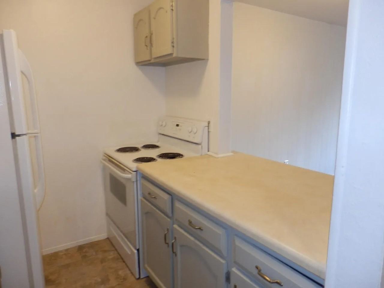 6 Putnam Ave - Photo 4 of 8