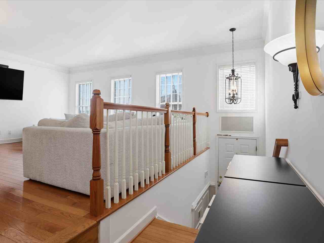 9285 Laurel Ridge Crossing Rd - Photo 6 of 41