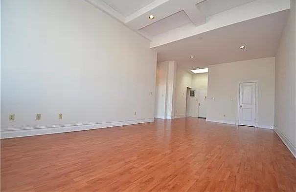 4502 Ditmars Blvd #506 - Photo 5 of 7