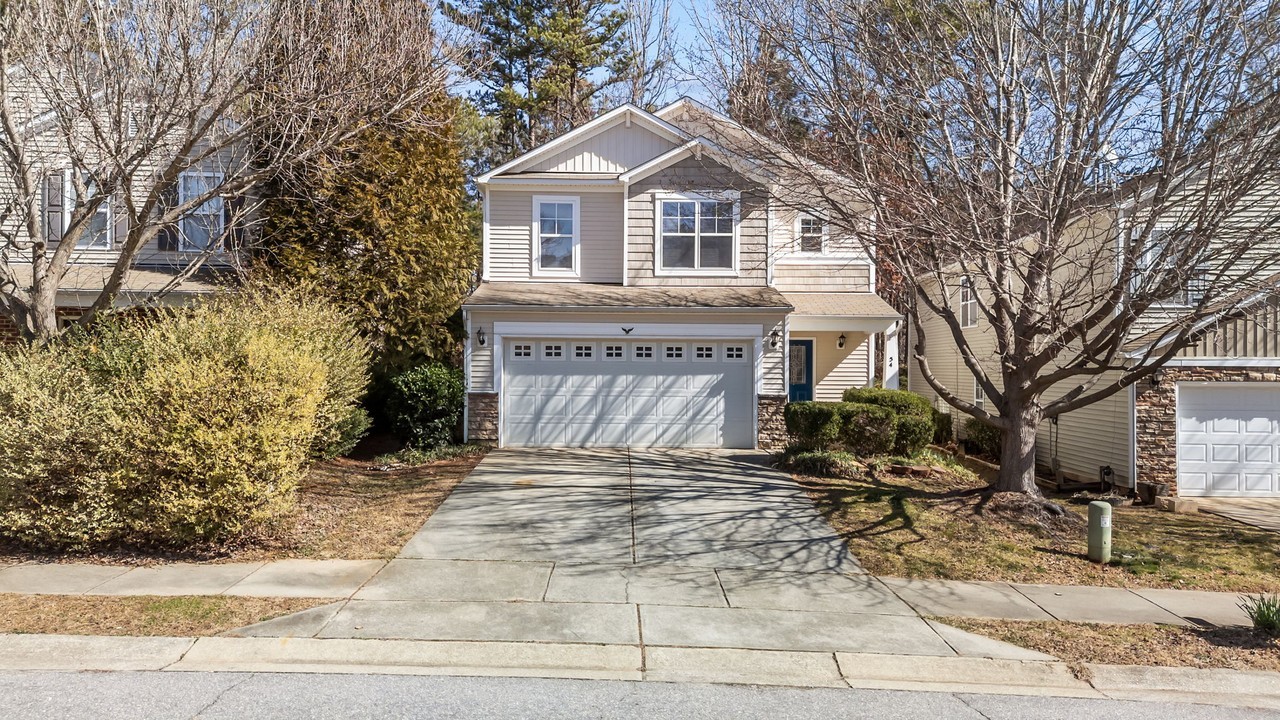 54 Brookhaven Dr - Photo 3 of 43