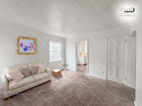 18759 Grandville Ave - Photo 1 of 1