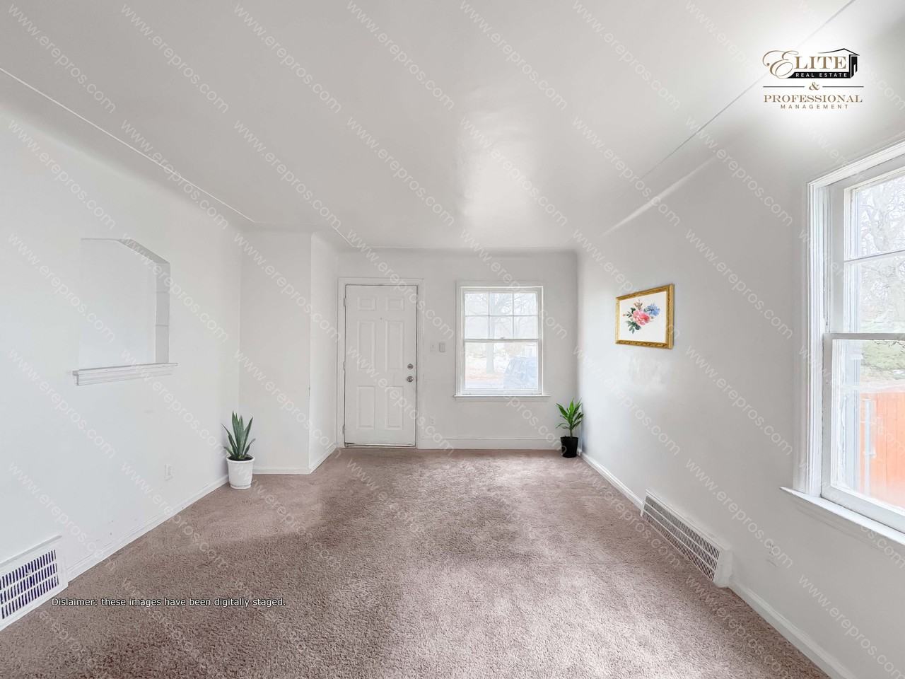 18759 Grandville Ave - Photo 4 of 16