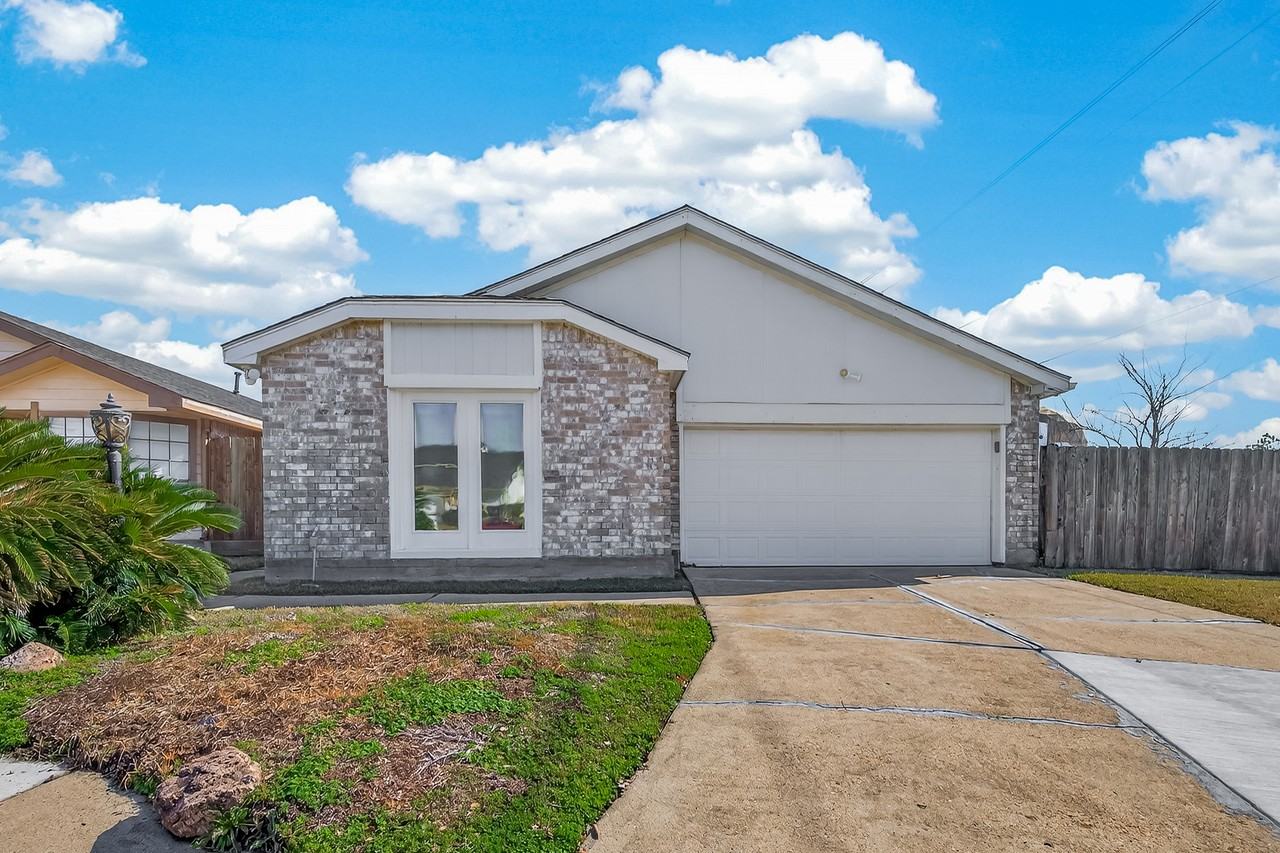 3517 Denio Dr - Photo 2 of 17