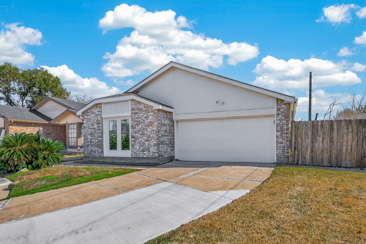 3517 Denio Dr - Photo 4 of 17