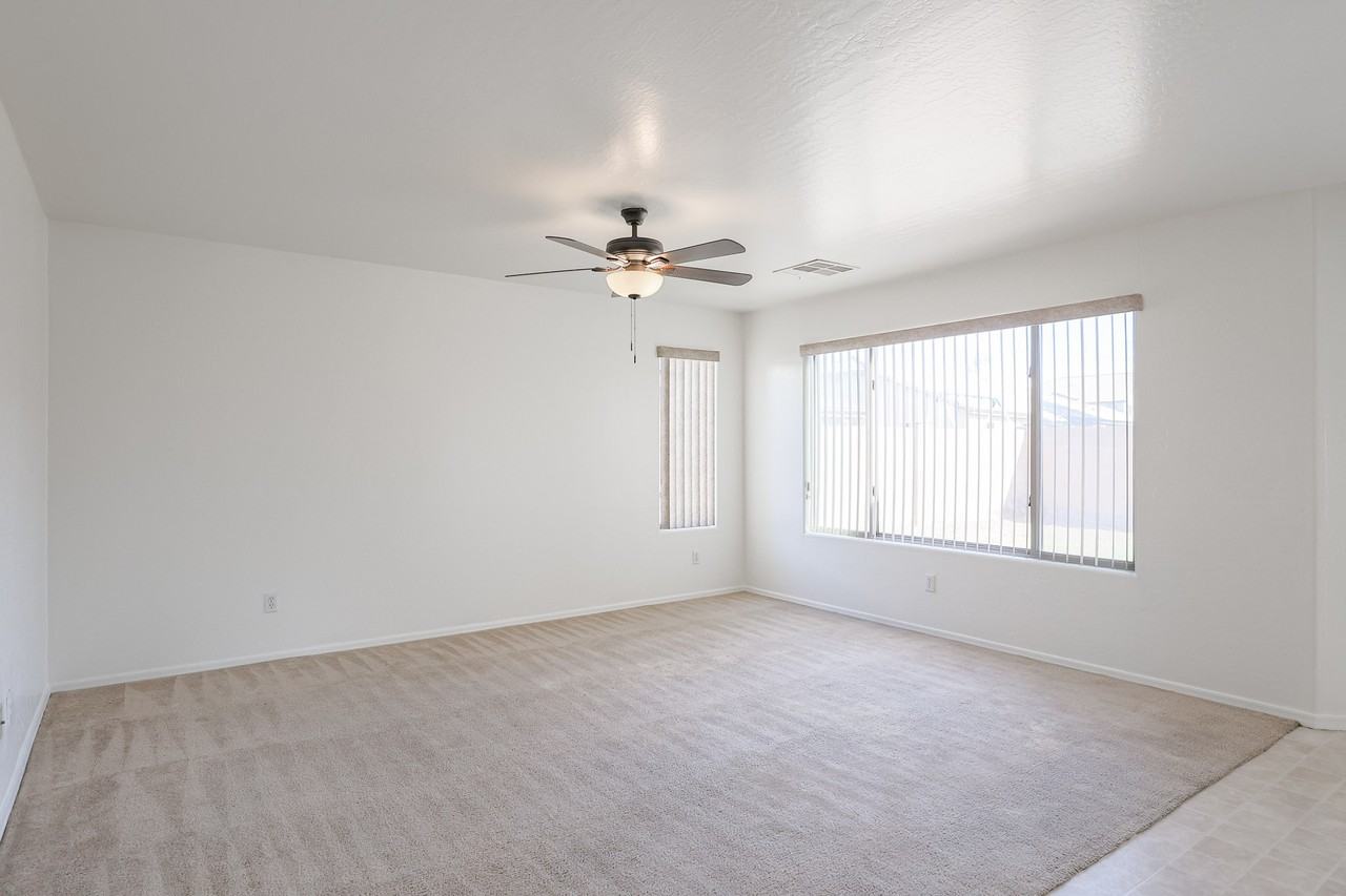 2763 N 106th Ln - Photo 5 of 42