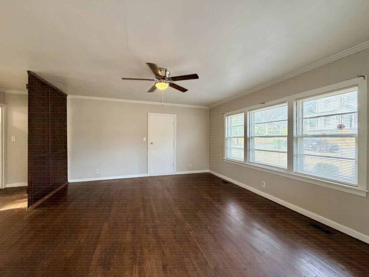 1651 Carter Ave - Photo 4 of 12