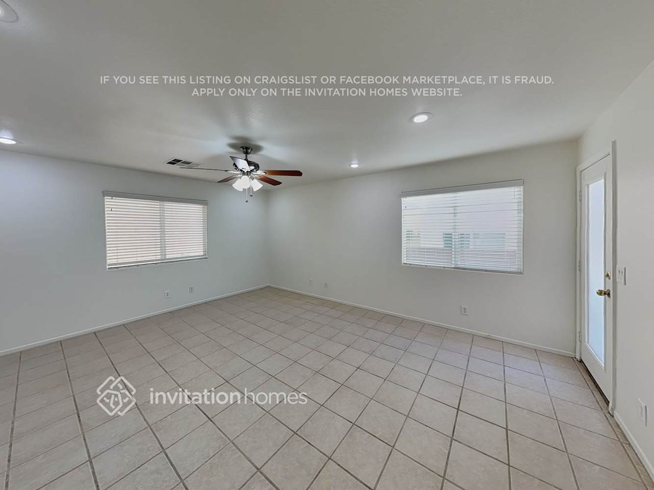 9274 Hollander Ave - Photo 6 of 19