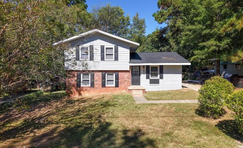 413 Solar Dr - Photo 2 of 12