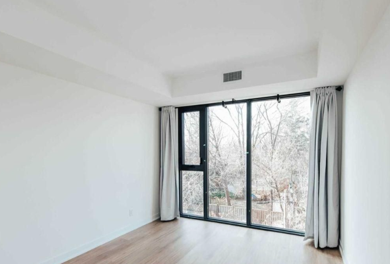 430 Roncesvalles Avenue #313 - Photo 6 of 10