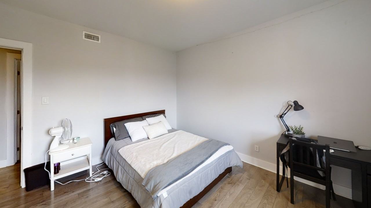 173 Henderson - Photo 5 of 50