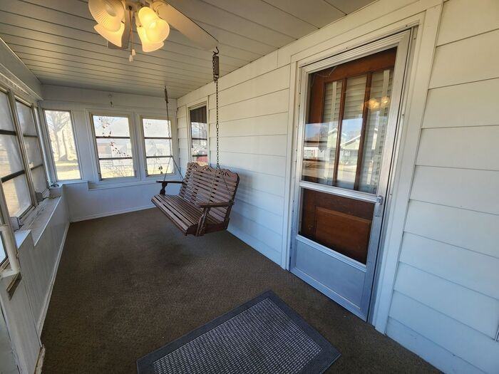 1050 Walnut St - Photo 3 of 14