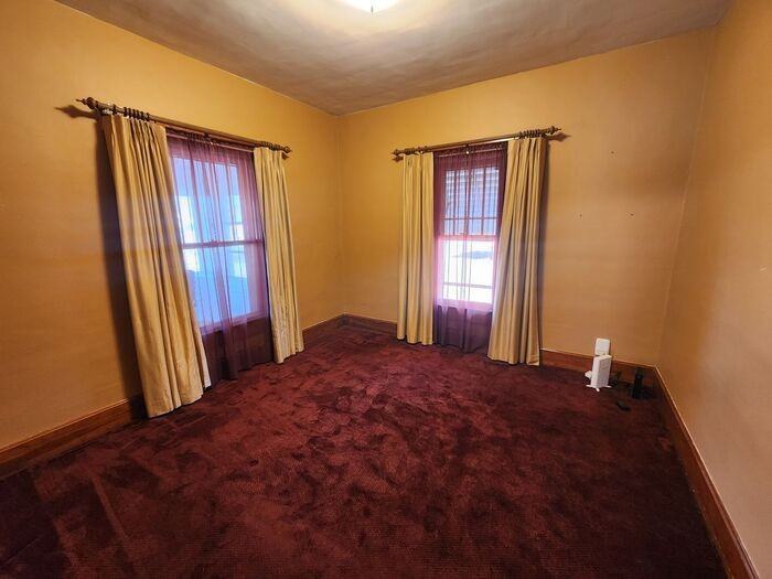 1050 Walnut St - Photo 7 of 14