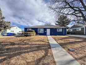 706 Uvalda St - Photo 1 of 1