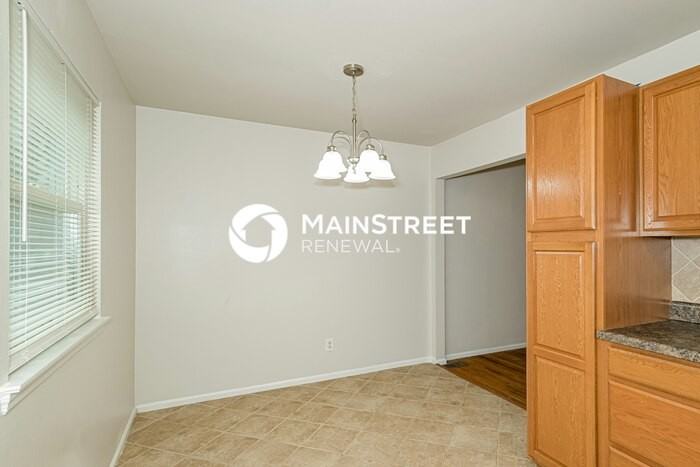 7 Marveline Dr - Photo 6 of 18