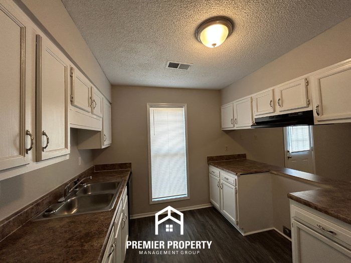 3771 Isherwood Cv - Photo 6 of 20