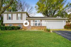 featured image of 2871 Yankee Doodle Dr