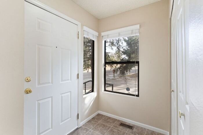 4015 Autumn Heights Dr #A - Photo 3 of 31