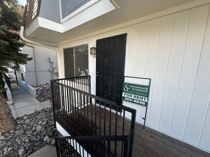 1412 E 9th St #18 - Photo 3 of 14