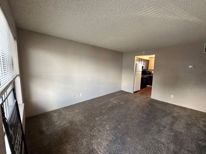 1412 E 9th St #18 - Photo 5 of 14