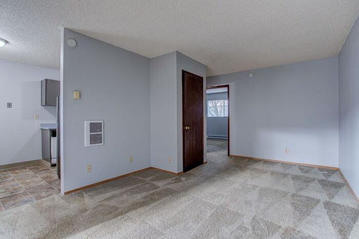 2634 Se 160th Ave - Photo 3 of 12