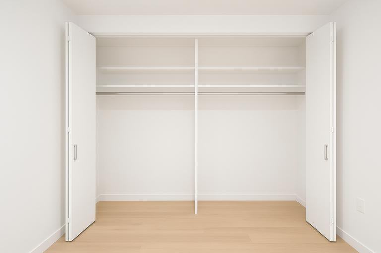 Wall St #2913 - Photo 3 of 8