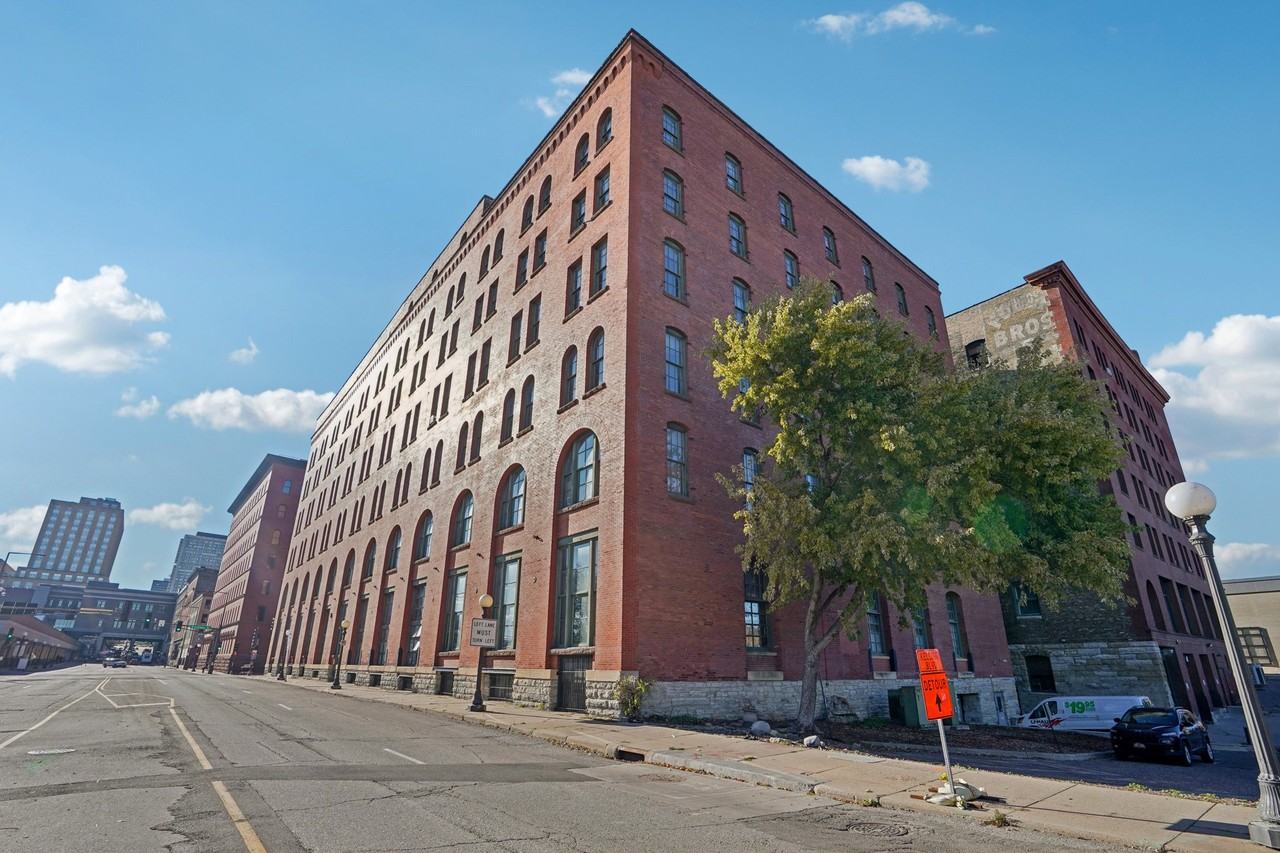 Artspace Northern Warehouse - Photo 4 of 5