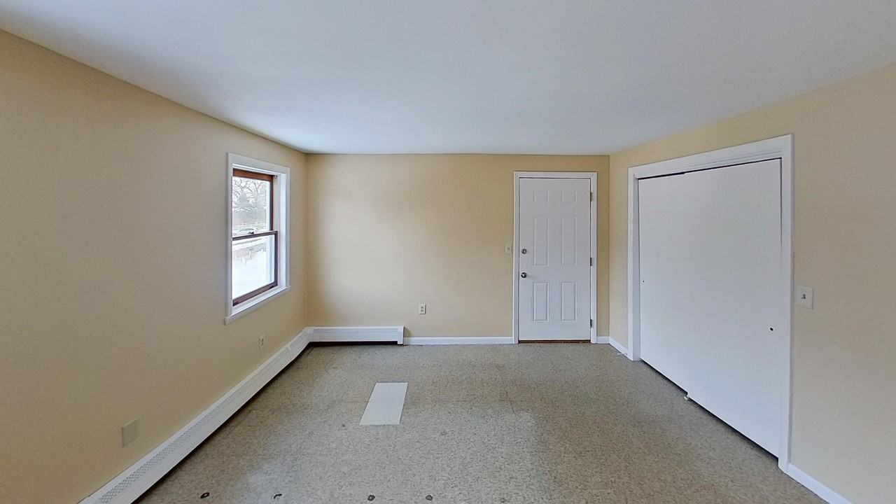 52 Rockefeller Street #2 - Photo 7 of 11