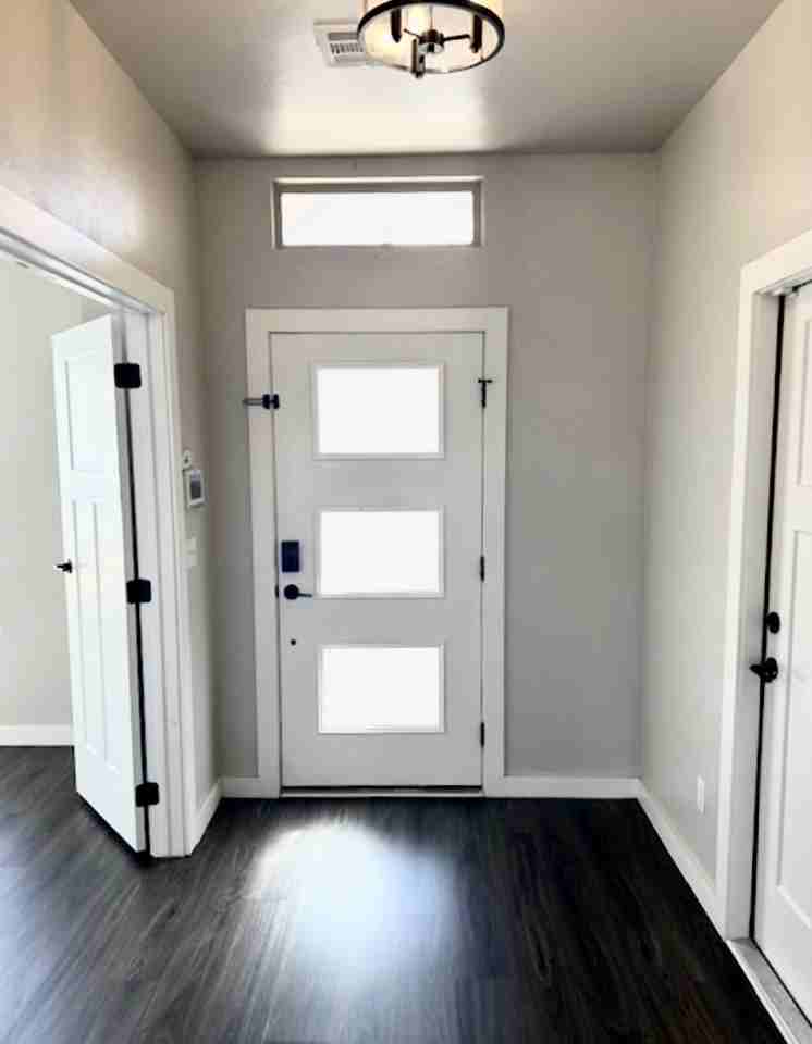 533 Northwest 176th Street - Photo 2 of 21