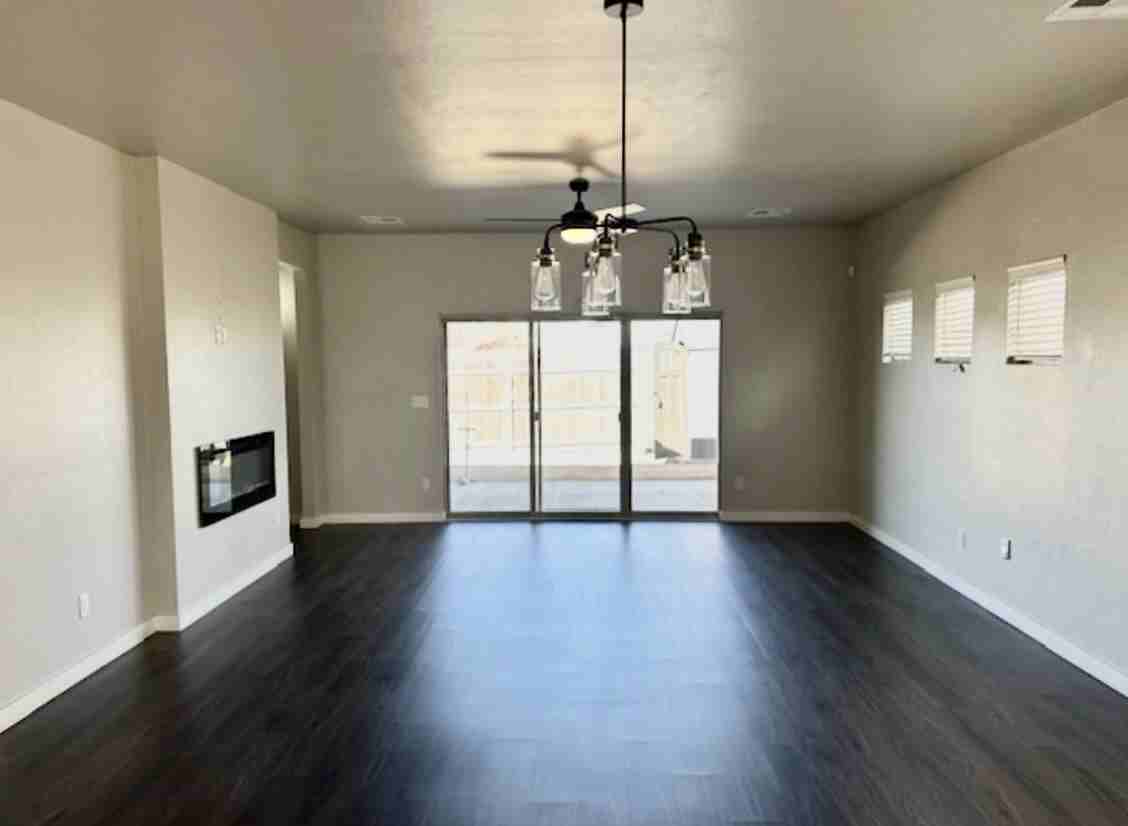 533 Northwest 176th Street - Photo 3 of 21