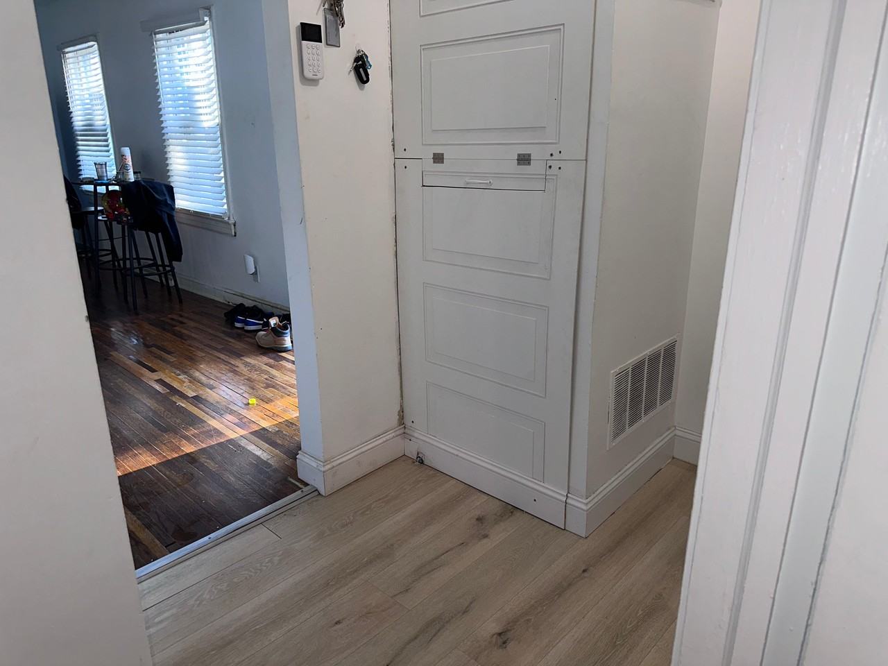 1020 Grant Street - Photo 5 of 17