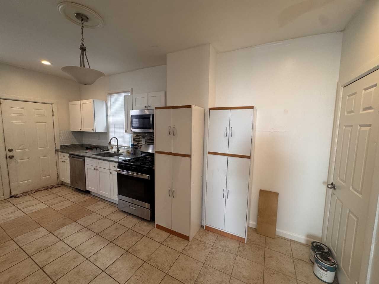 115 Mead Street #1 - Photo 3 of 11