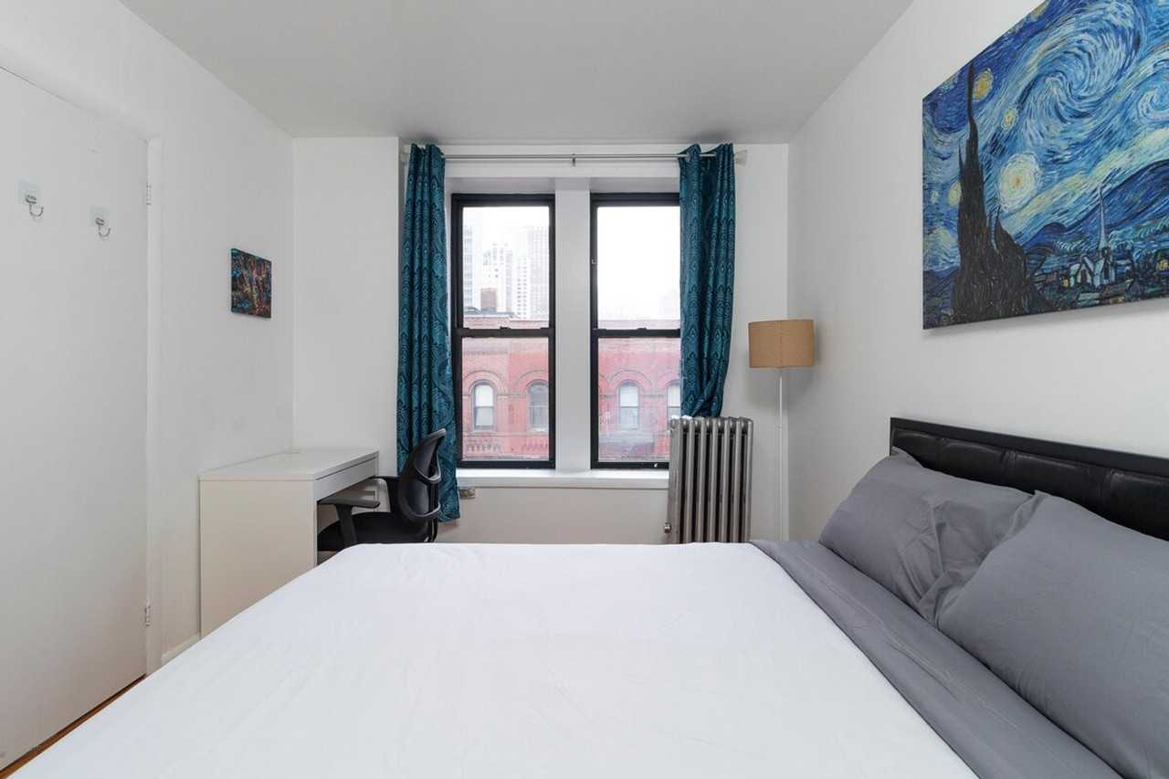 248 E 91st St #1032060P - Photo 4 of 28