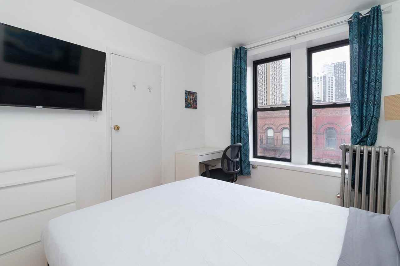 248 E 91st St #1032060P - Photo 5 of 28