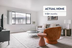 featured image of 1945 Latham St #1917