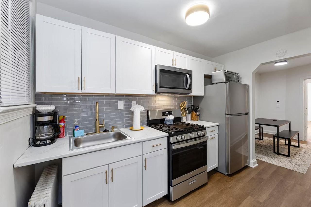 4223 Alabama Ave Se #1468518P - Photo 4 of 24