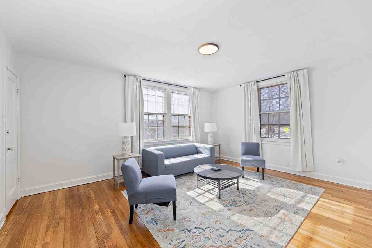 4223 Alabama Ave Se #1468518P - Photo 5 of 24