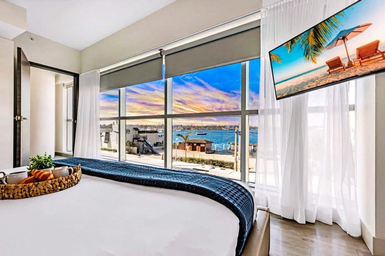 101 N Ocean Dr #1227219P - Photo 4 of 50