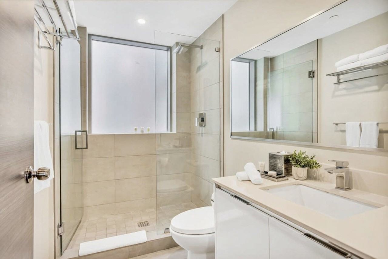 101 N Ocean Dr #1227219P - Photo 5 of 50