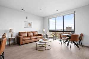 featured image of 421 N Pennsylvania St