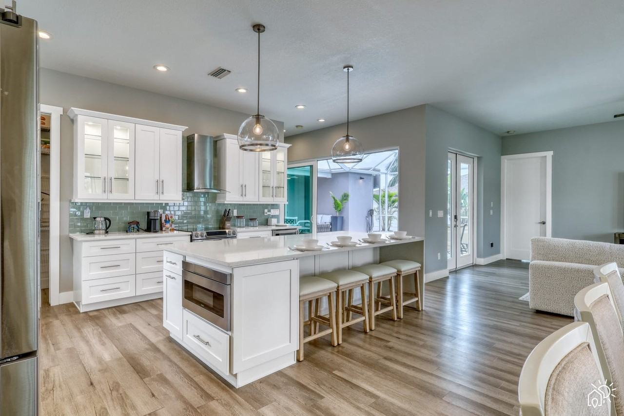 1669 Colleen St #1346496P - Photo 2 of 50