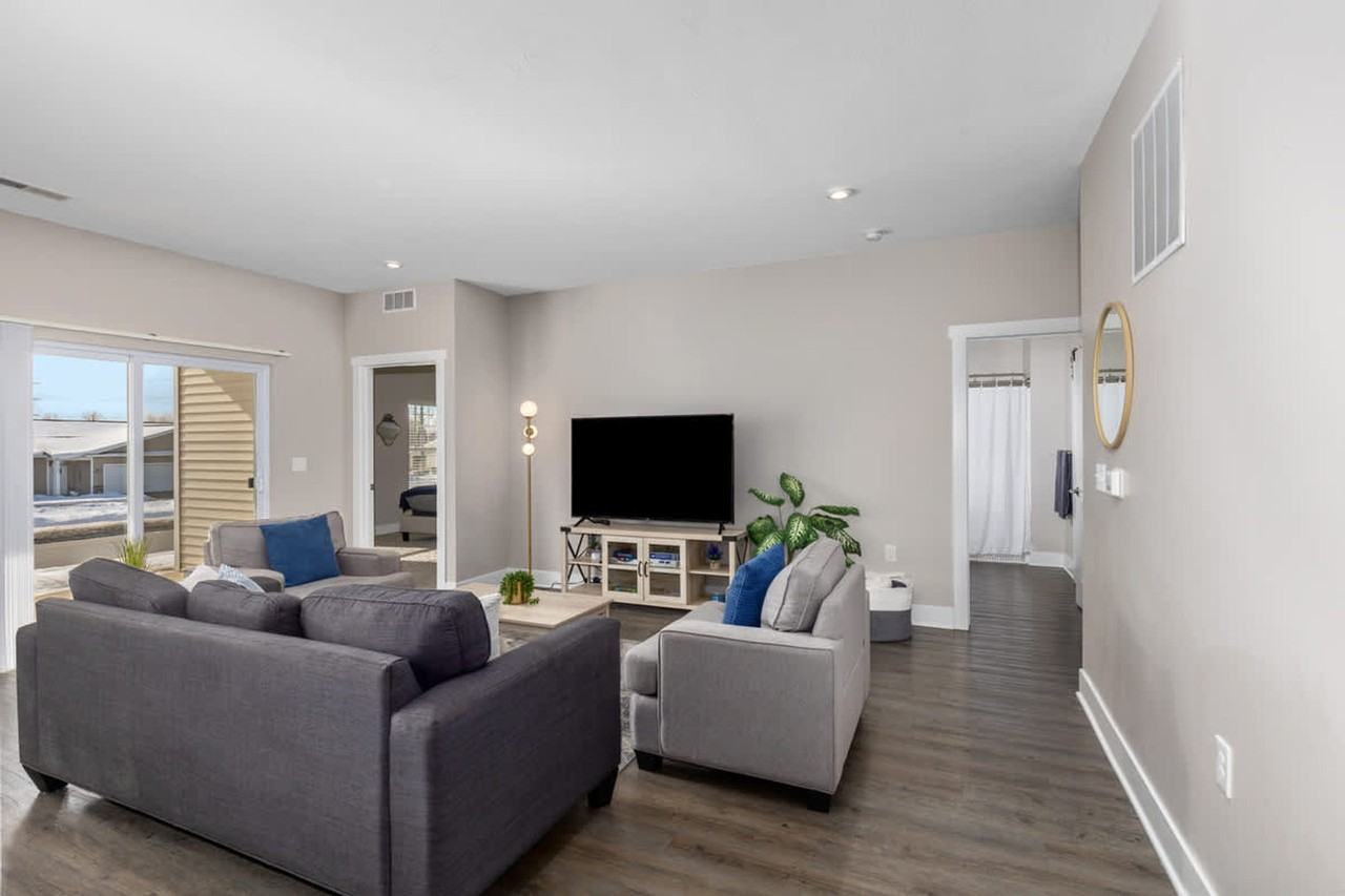 3938 Pinot Dr Sw #1364148P - Photo 2 of 18