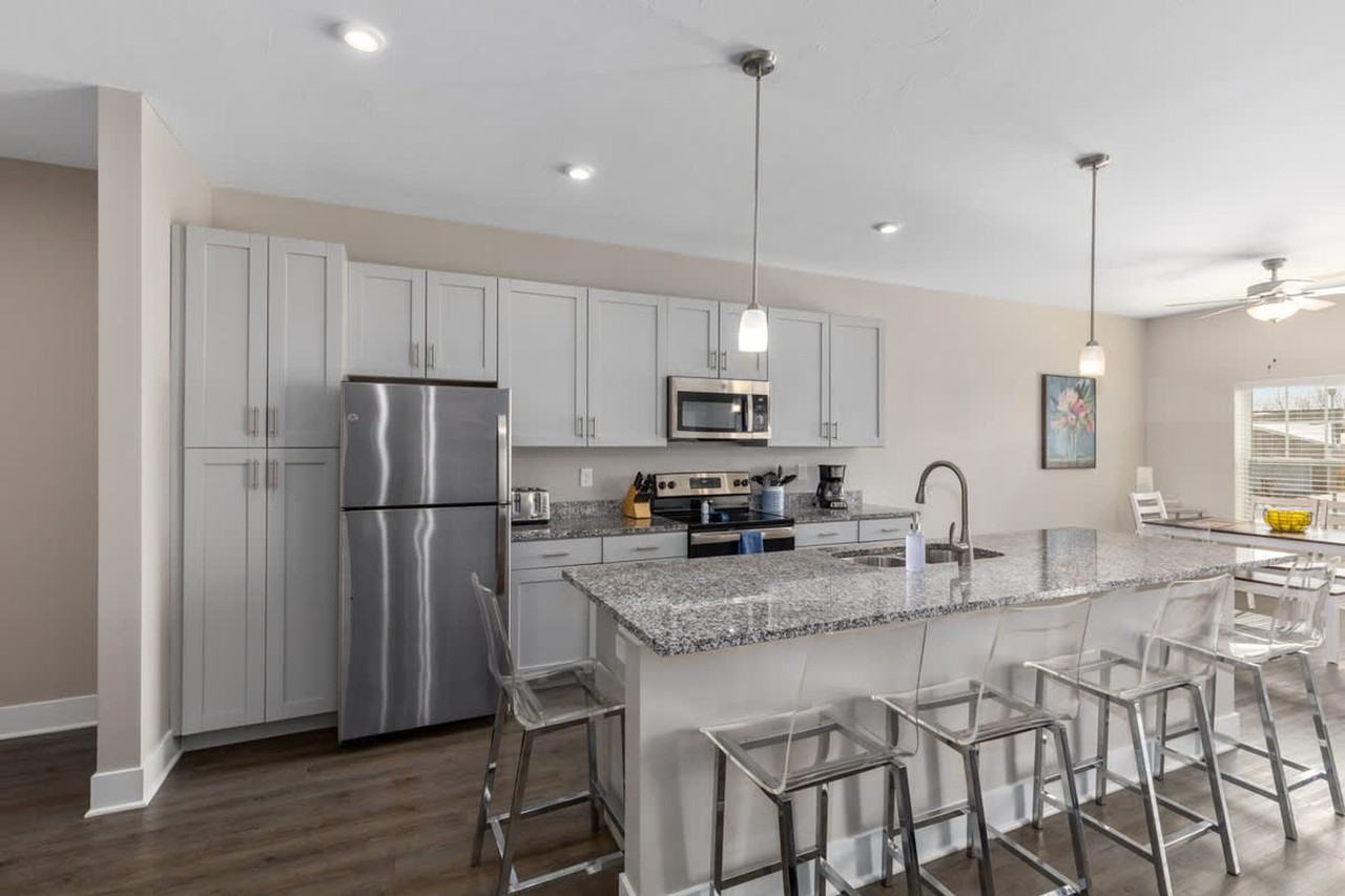 3938 Pinot Dr Sw #1364148P - Photo 5 of 18